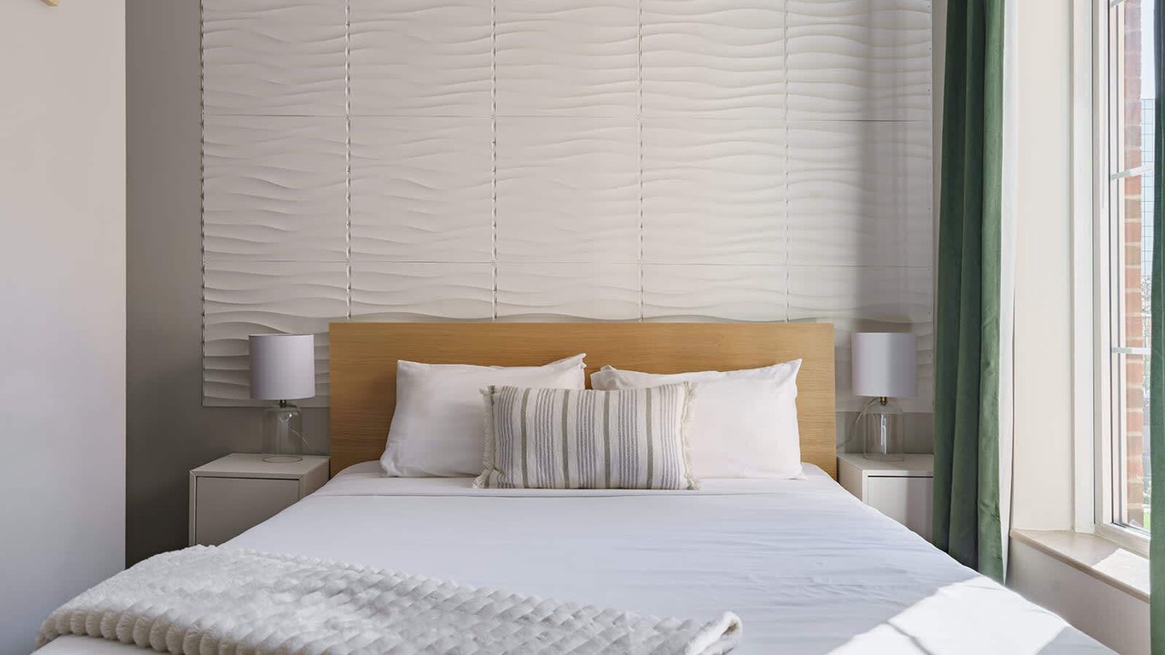 Photo of Bedroom in Uptown District