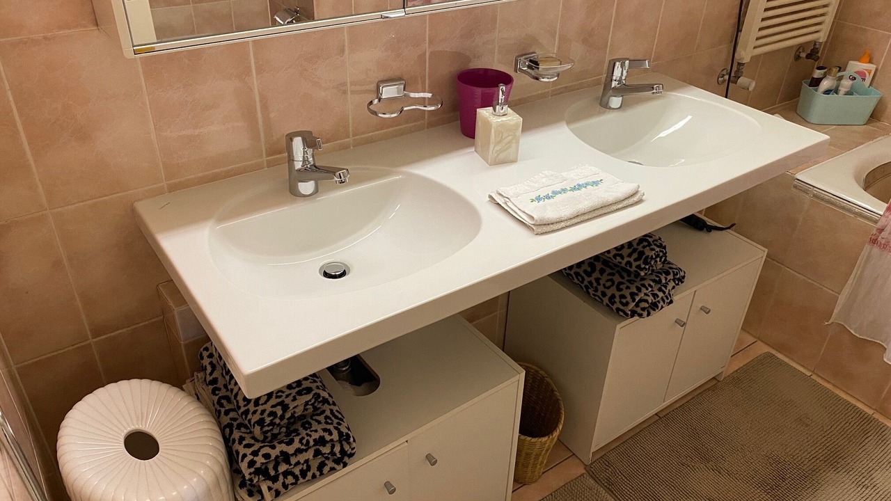 Photo of Bathroom in Les Eaux-Vives