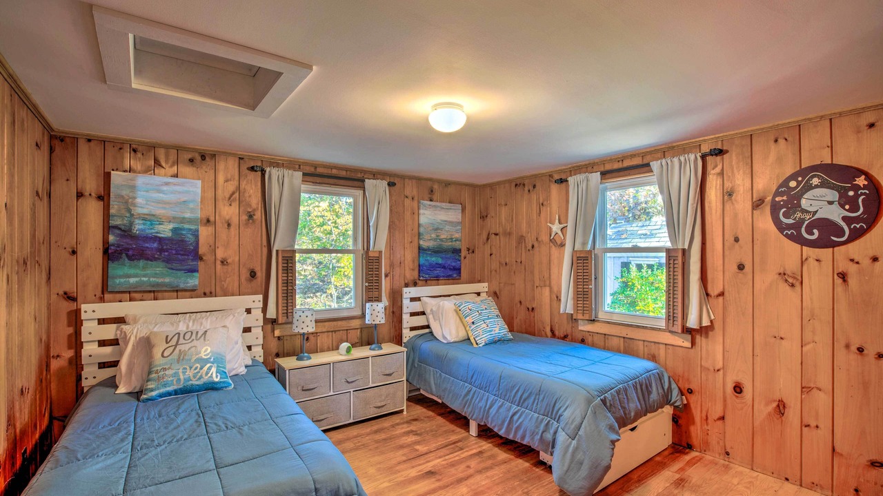 Photo of Others in South Dennis