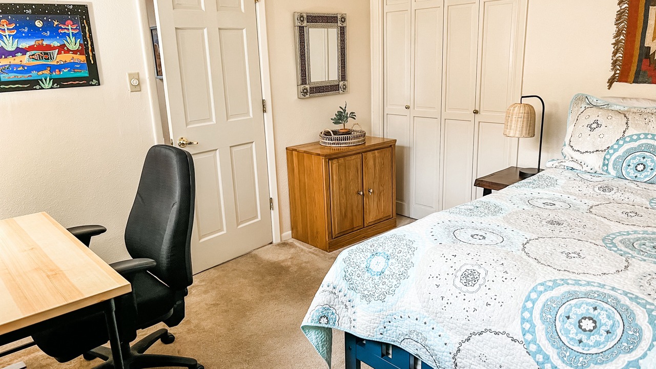 Photo of Bedroom in Southside