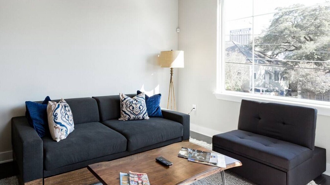 Photo of Livingroom in West End