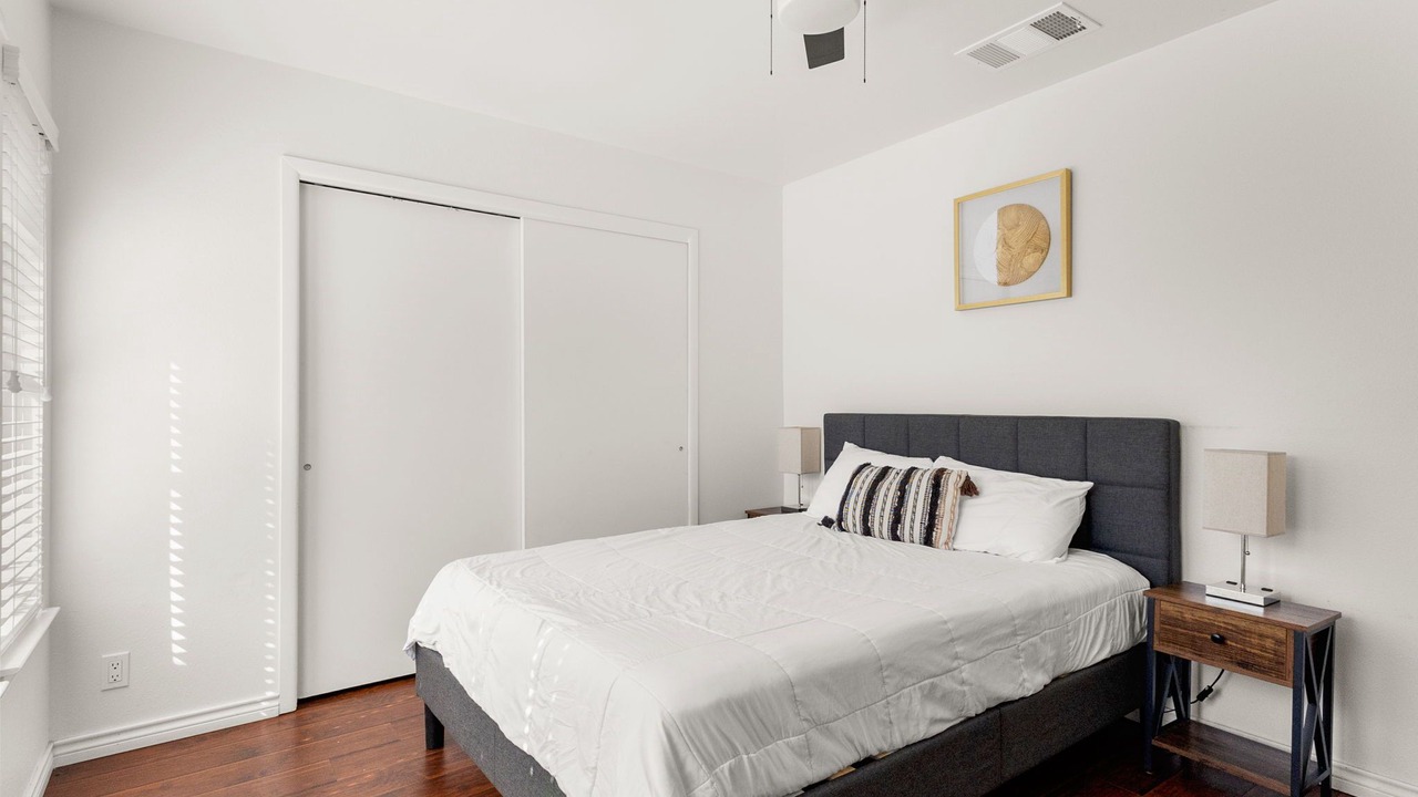 Photo of Bedroom in North San Antonio - SAT