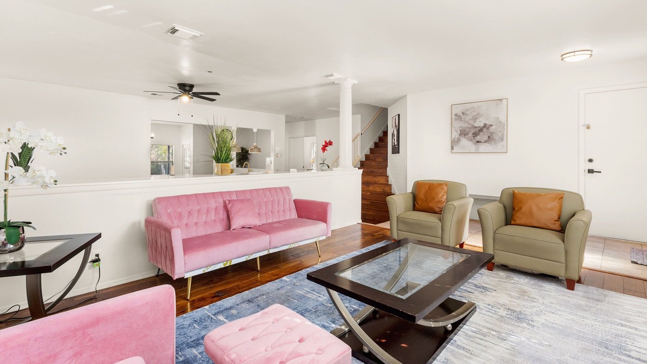 Photo of Livingroom in North San Antonio - SAT