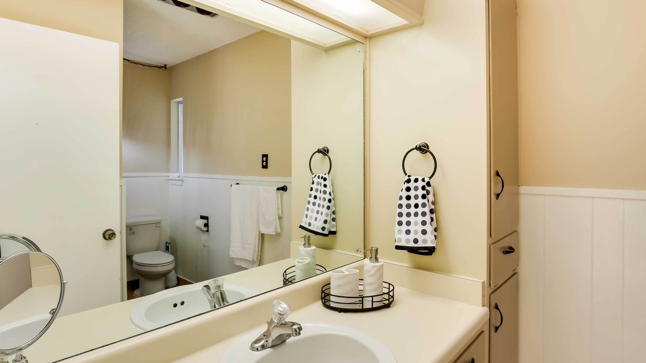 Photo of Bathroom in Leon Valley