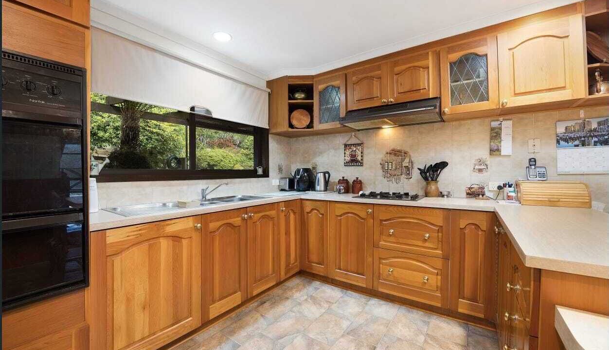 Photo of Kitchen in East Warburton
