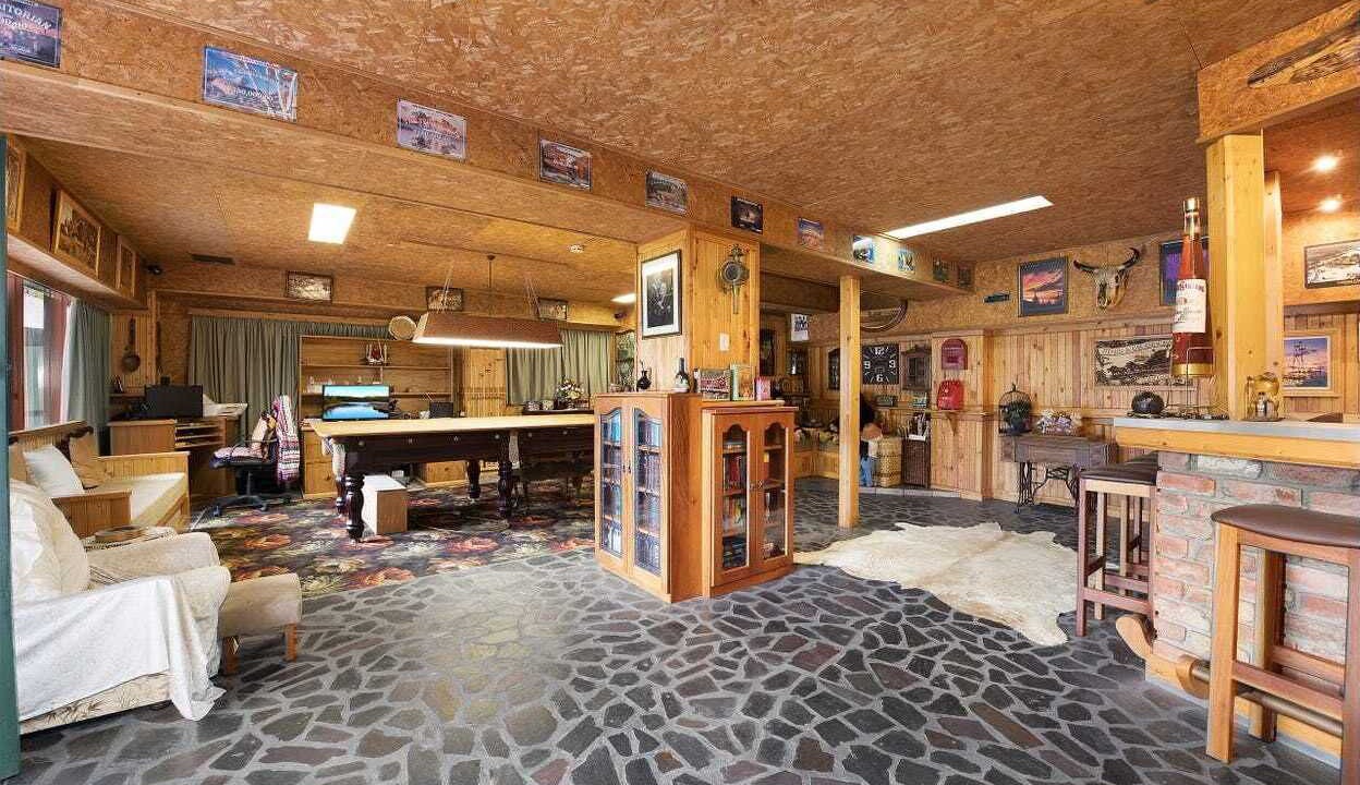 Photo of Others in East Warburton