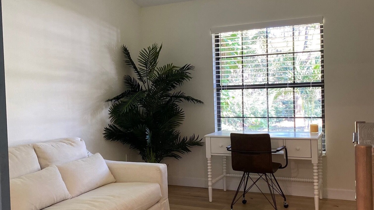 Photo of Livingroom in Fruitville