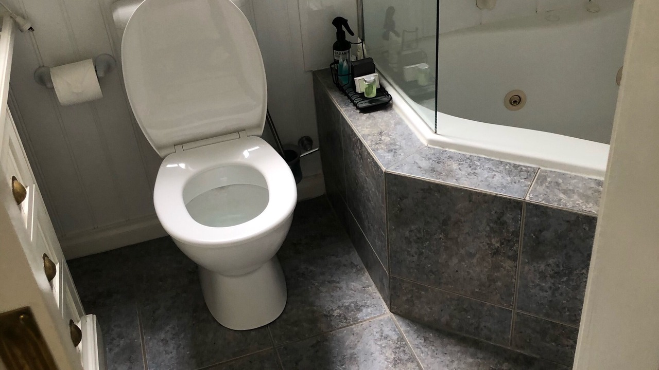 Photo of Bathroom in Traralgon