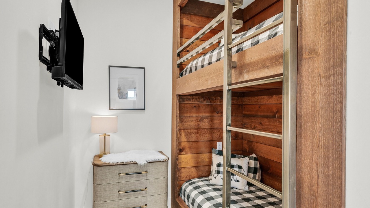 Photo of Bedroom in Orderville