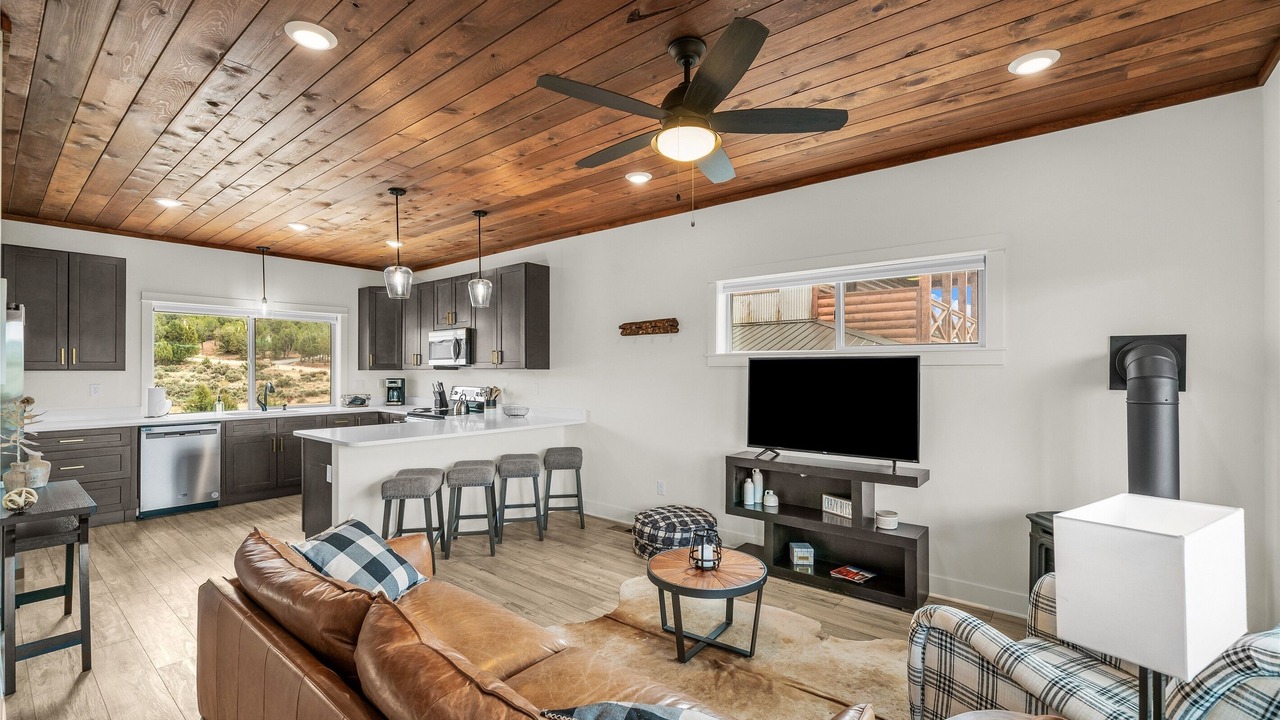 Photo of Livingroom in Orderville