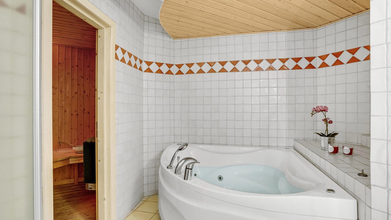 Photo of Bathroom in Sjaelborg