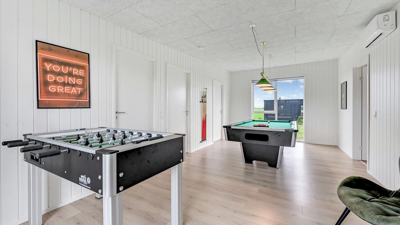 Photo of Others in Hjarbæk