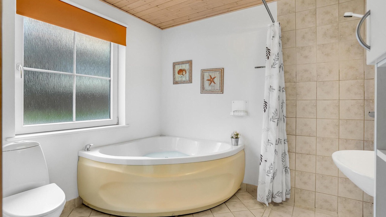 Photo of Bathroom in Grasten