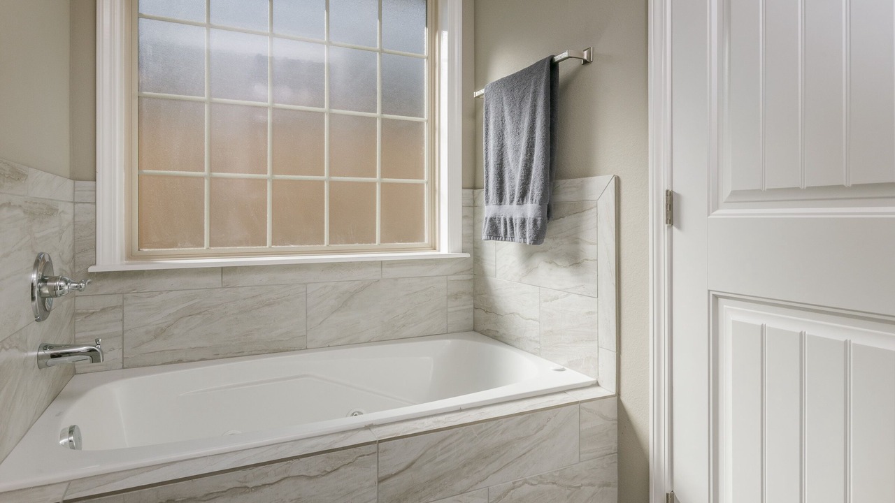 Photo of Bathroom in Canyon