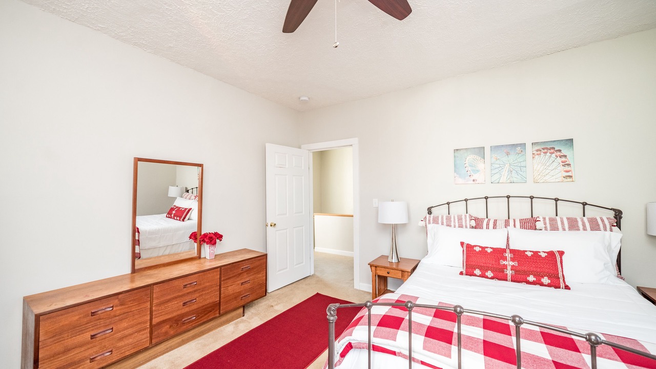 Photo of Bedroom in Daniels Hill