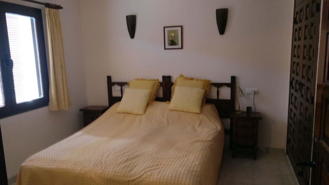 Photo of Bedroom in Alcalali