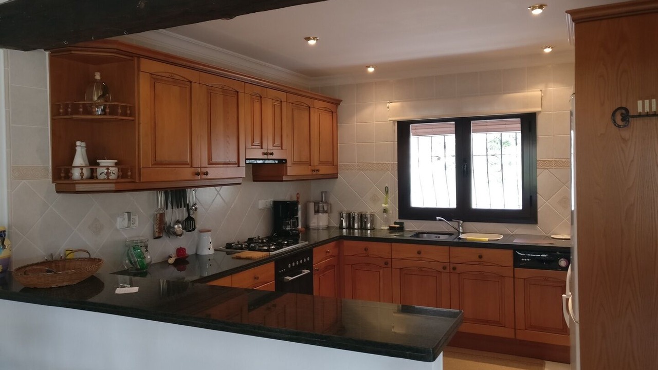Photo of Kitchen in Alcalali