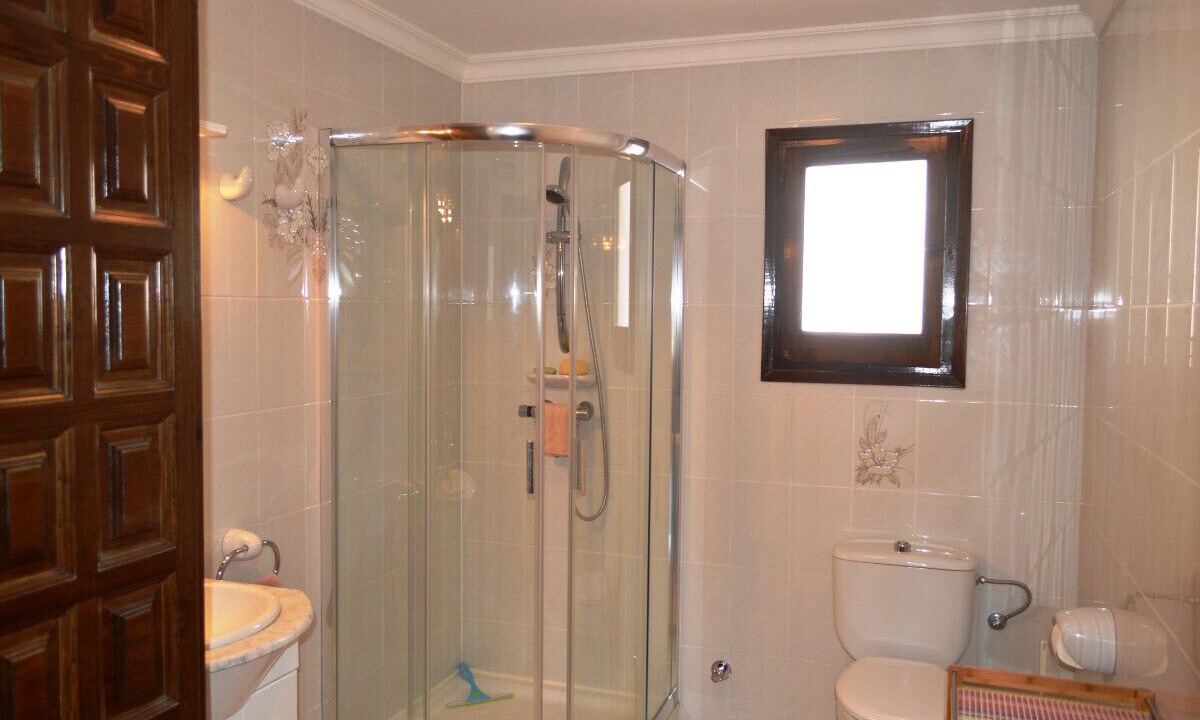 Photo of Bathroom in Alcalali