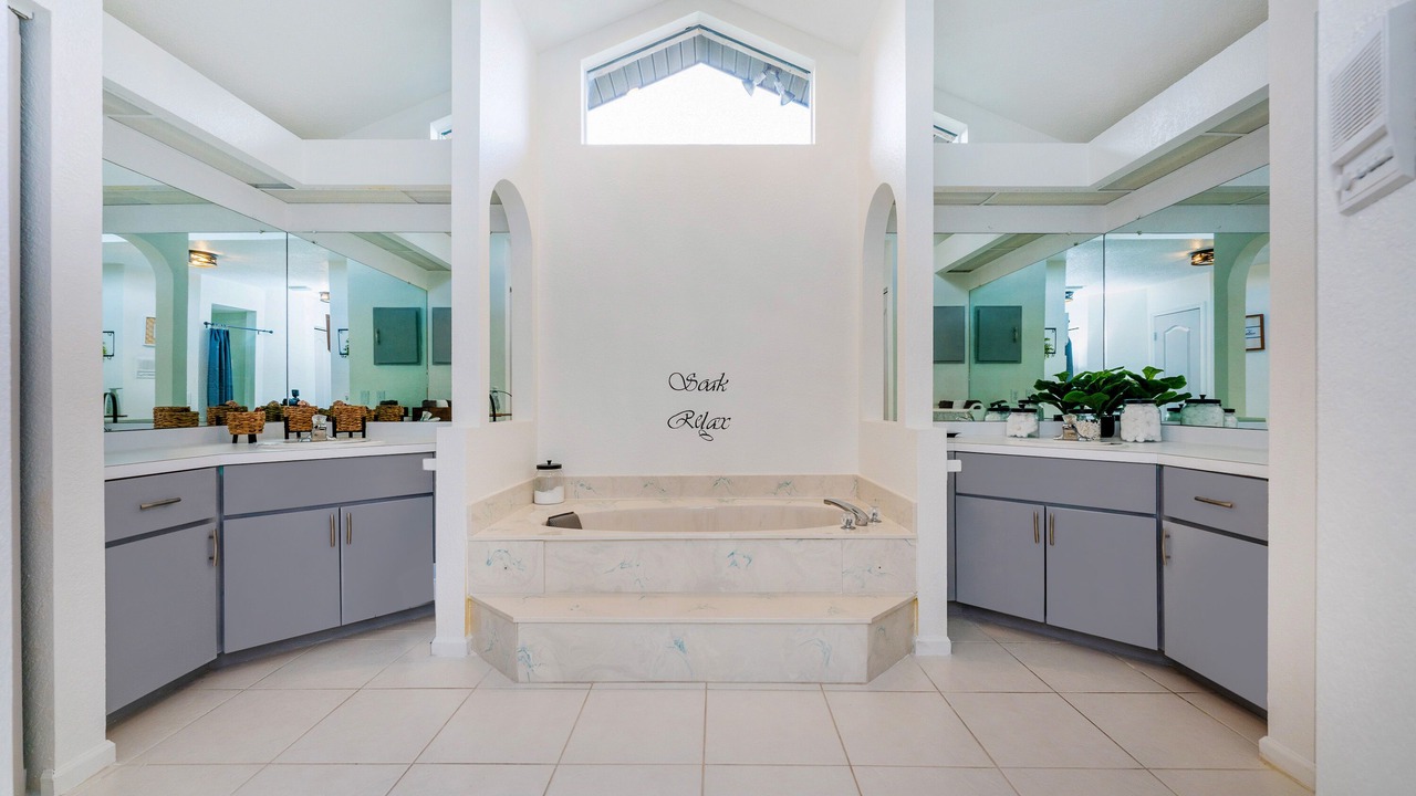 Photo of Bathroom in Port Charlotte