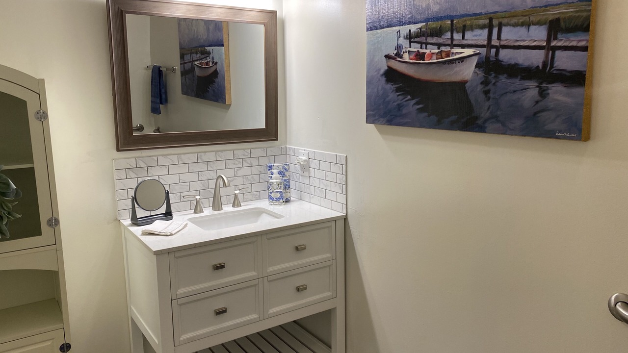 Photo of Bathroom in Huddleston