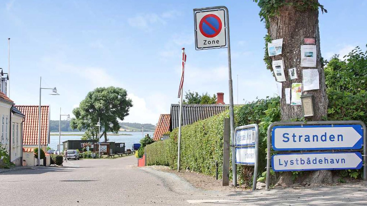 Photo of Others in Hjarbæk