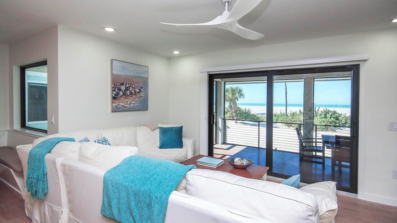 Photo of Livingroom in Captiva