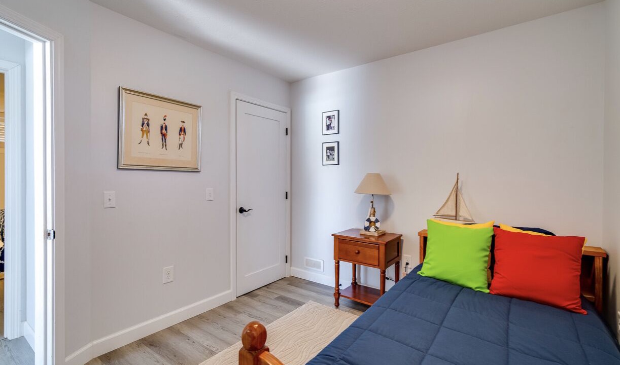 Photo of Bedroom in Jamestown