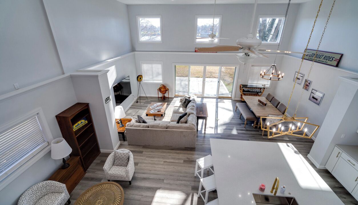 Photo of Livingroom in Jamestown