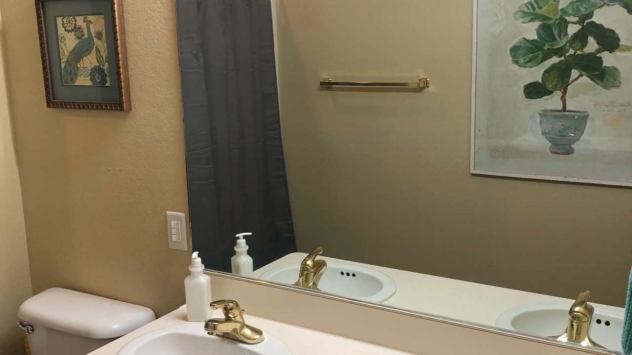 Photo of Bathroom in Lakeland