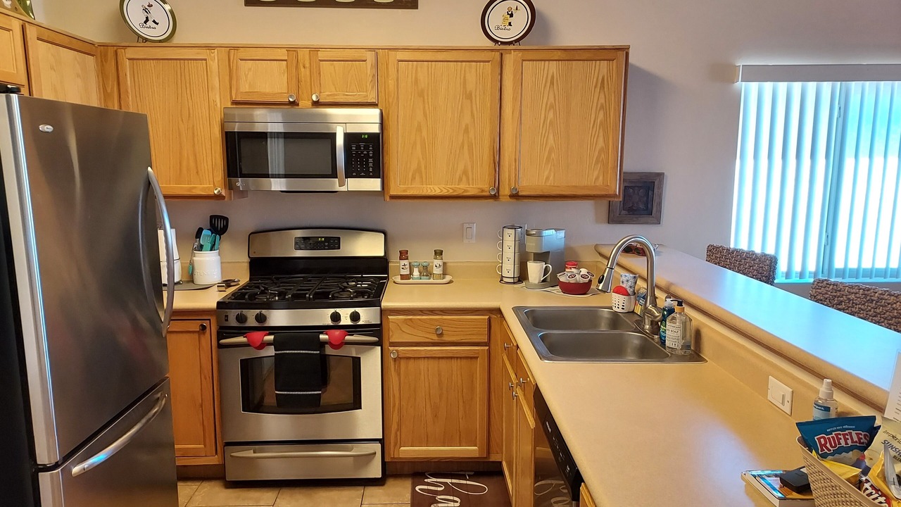 Photo of Kitchen in Continental Reserve