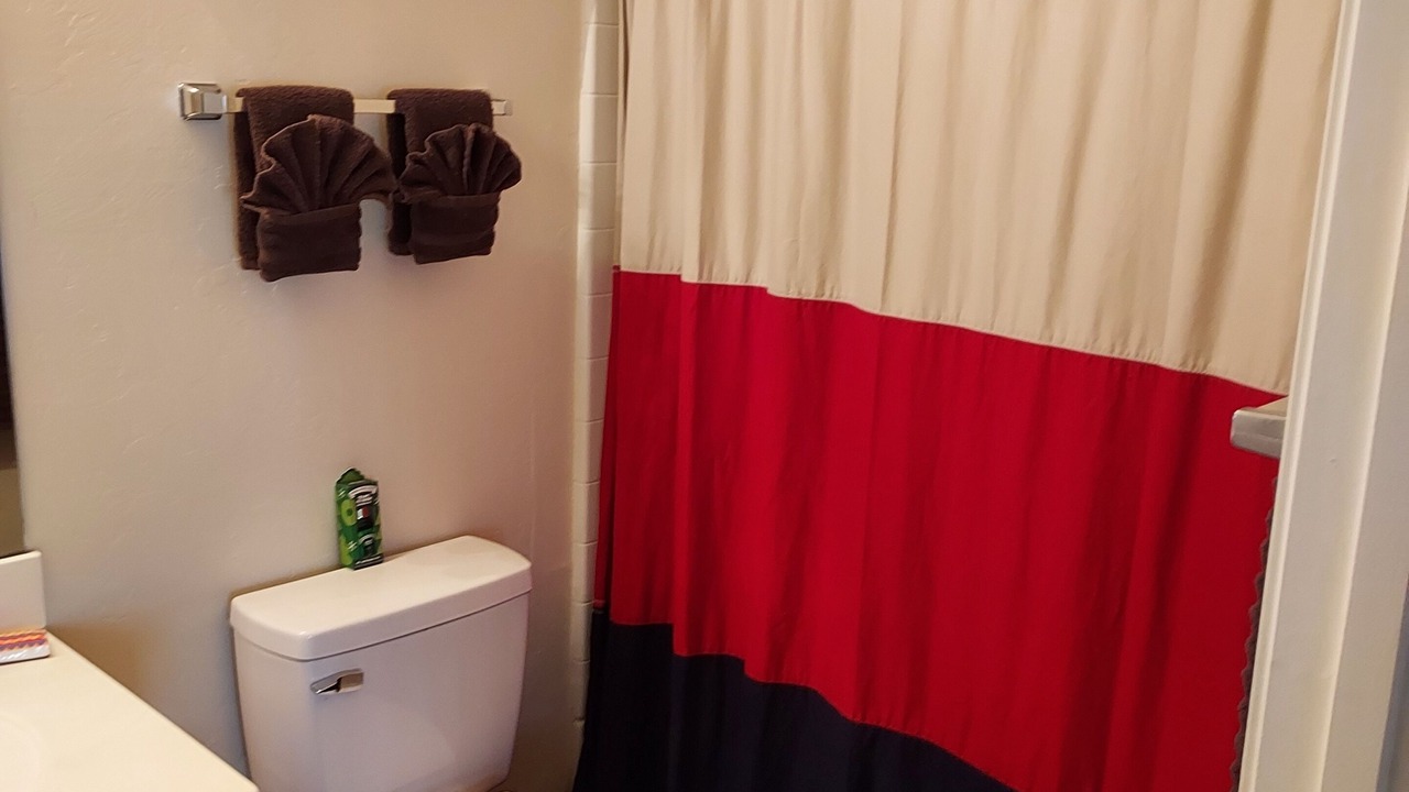 Photo of Bathroom in Continental Reserve