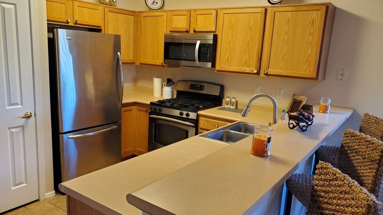 Photo of Kitchen in Continental Reserve
