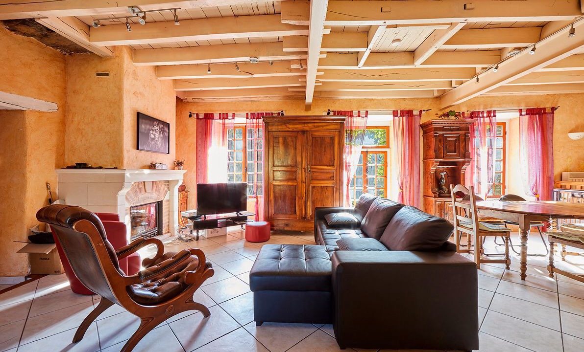 Photo of Livingroom in Saint-Just