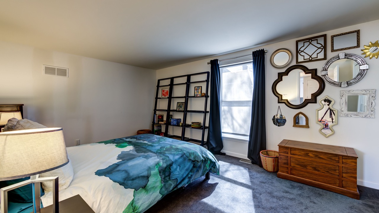 Photo of Bedroom in Webster Groves