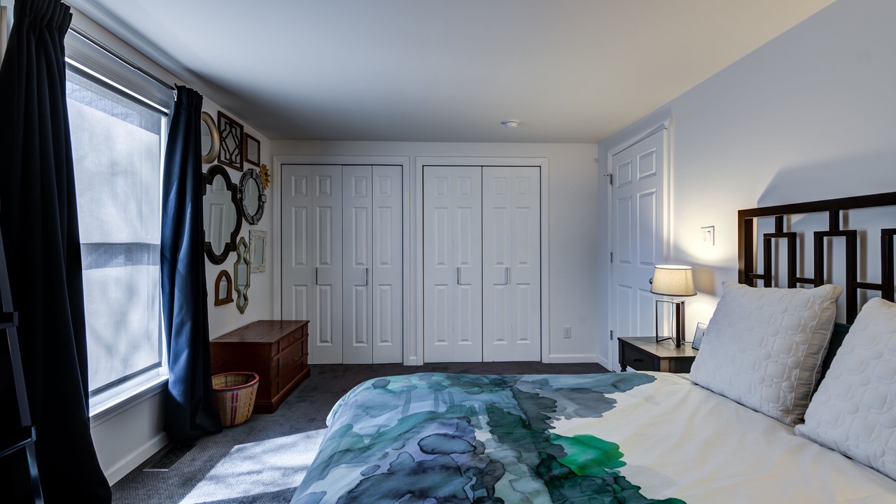 Photo of Bedroom in Webster Groves
