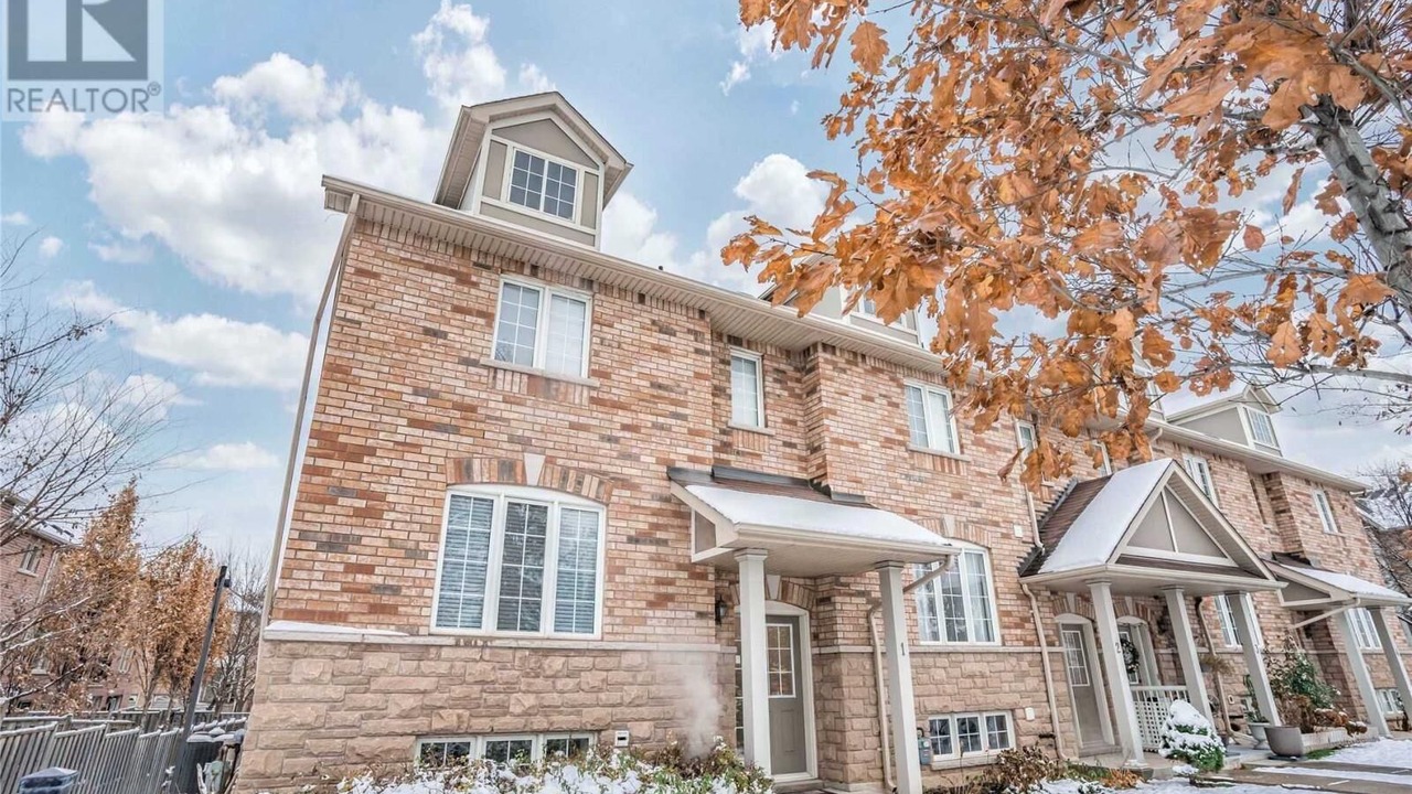 Photo of Outdoor in Streetsville