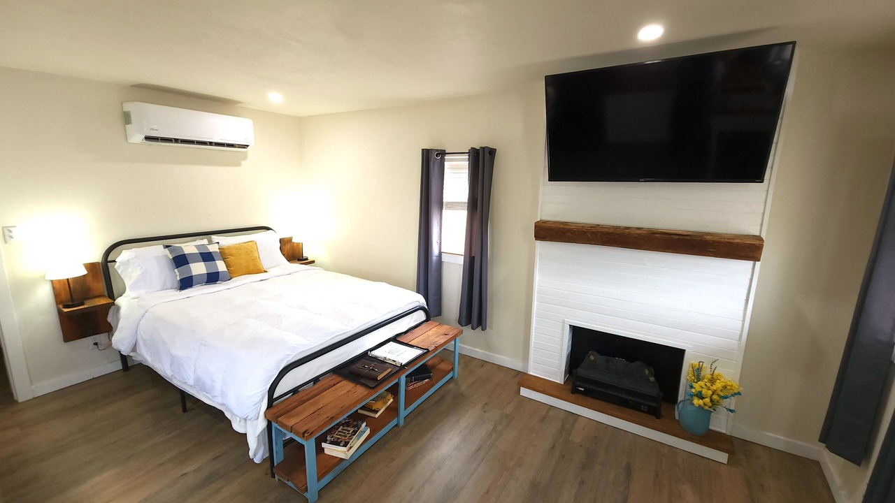 Photo of Bedroom in Electra