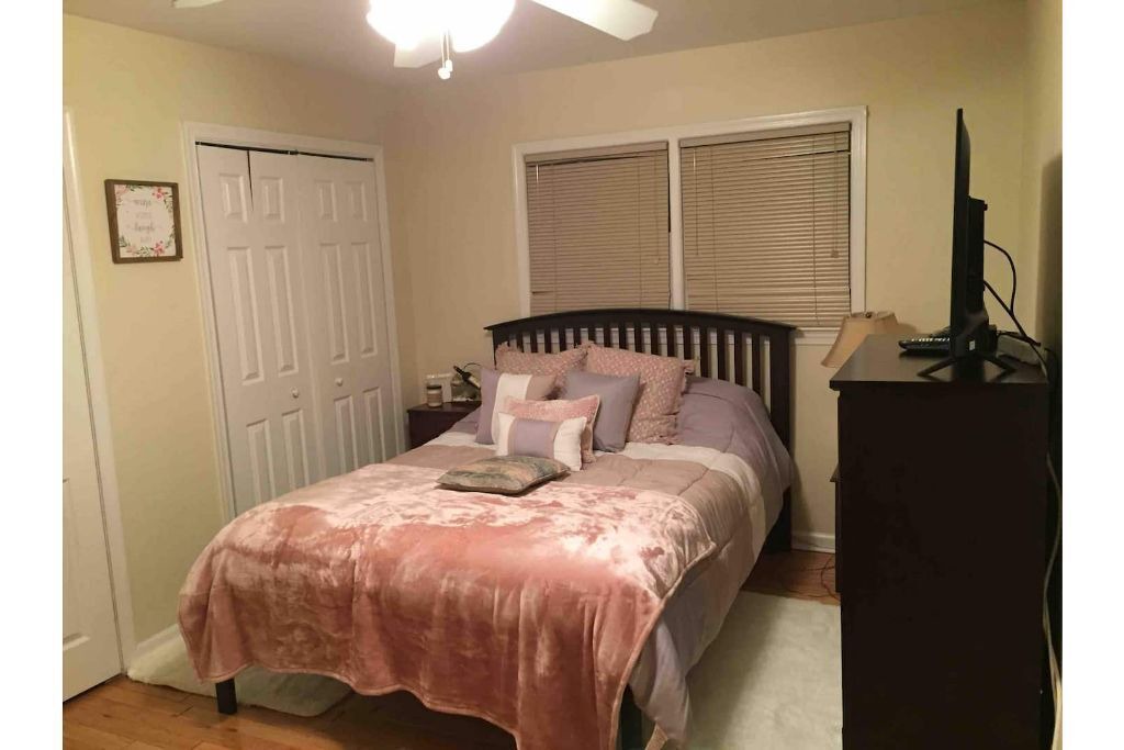 Photo of Bedroom in Bethesda
