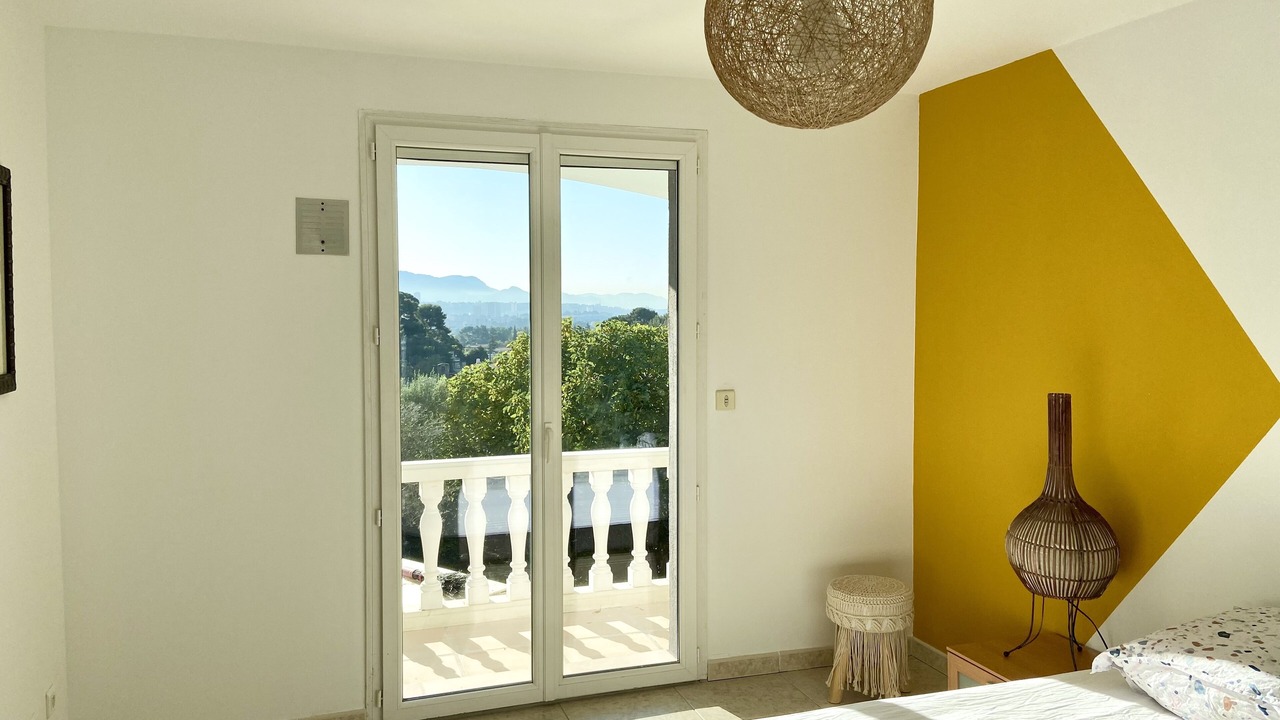 Photo of Bedroom in 13th Arrondissement