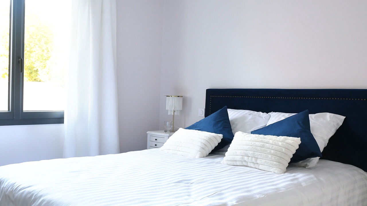 Photo of Bedroom in Pernes-les-Fontaines