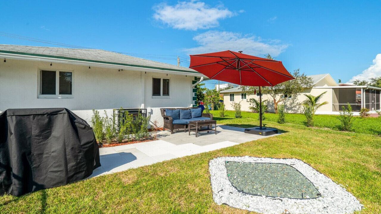 Photo of Patio Balcony in Oakland Park