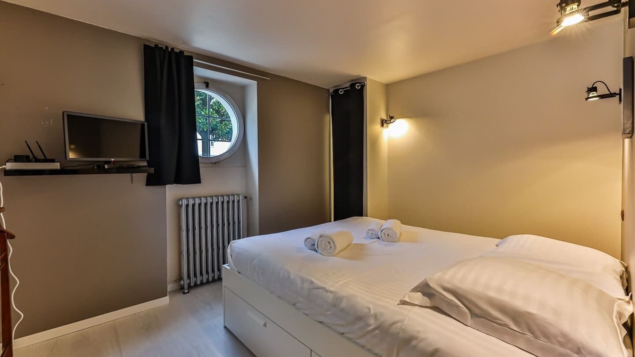Photo of Bedroom in Challans