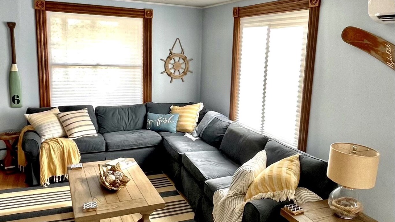 Photo of Livingroom in Alexandria Bay