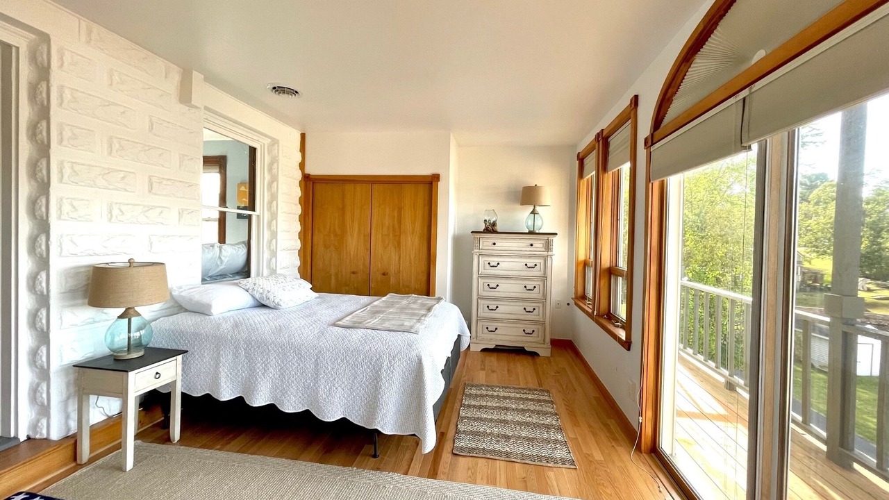 Photo of Bedroom in Alexandria Bay