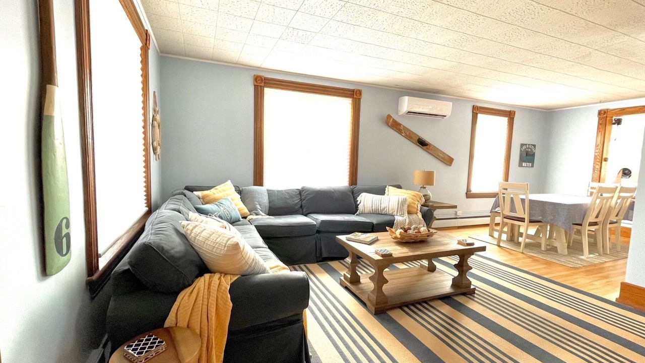 Photo of Livingroom in Alexandria Bay