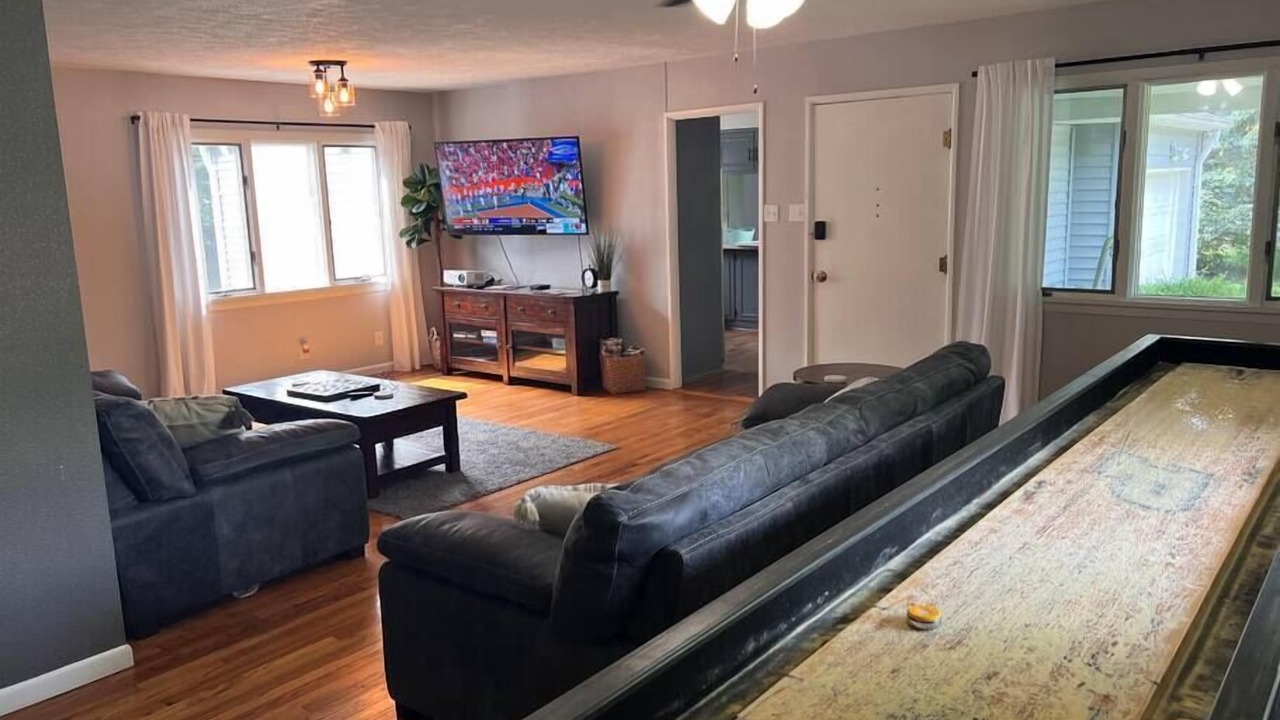 Photo of Livingroom in West Lafayette