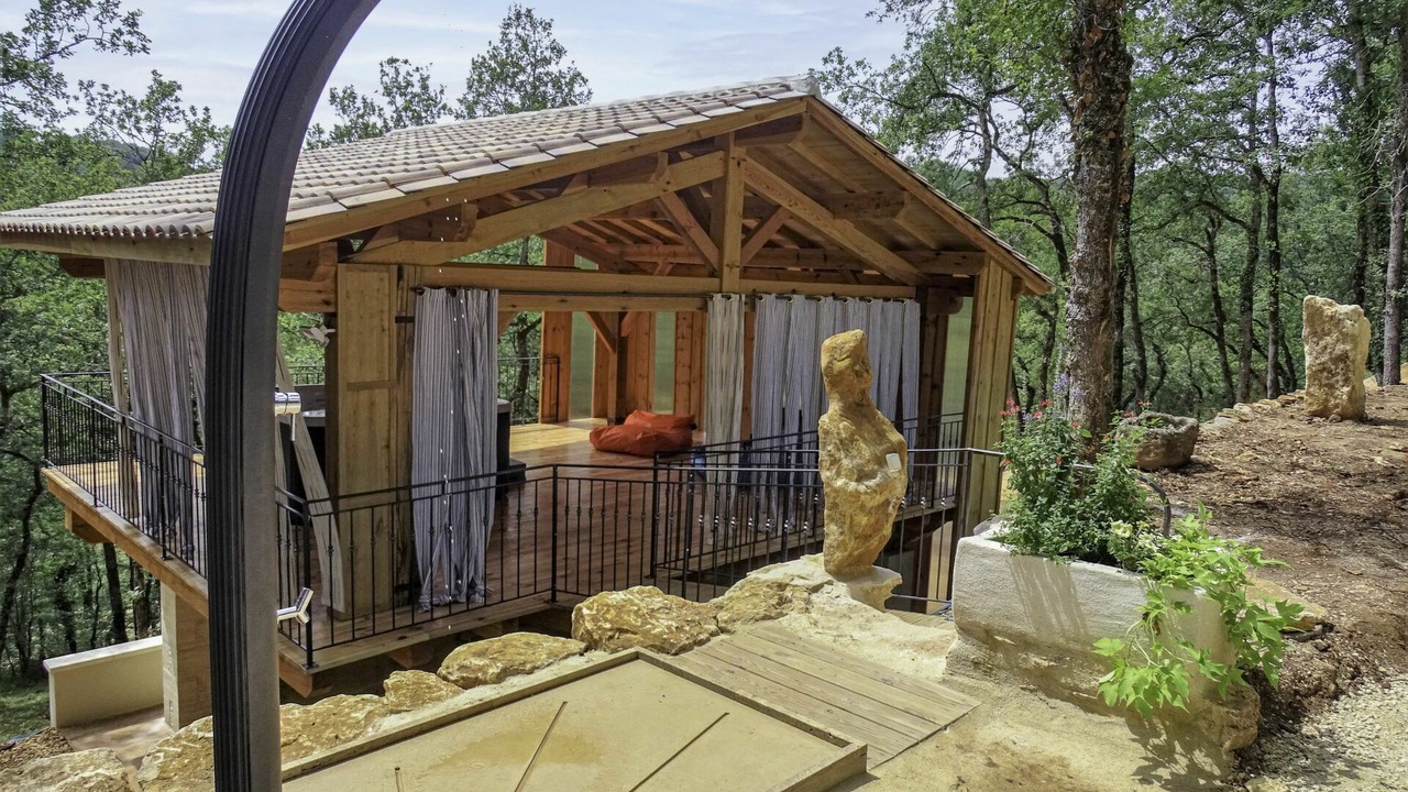 Photo of Outdoor in Blanquefort-sur-Briolance