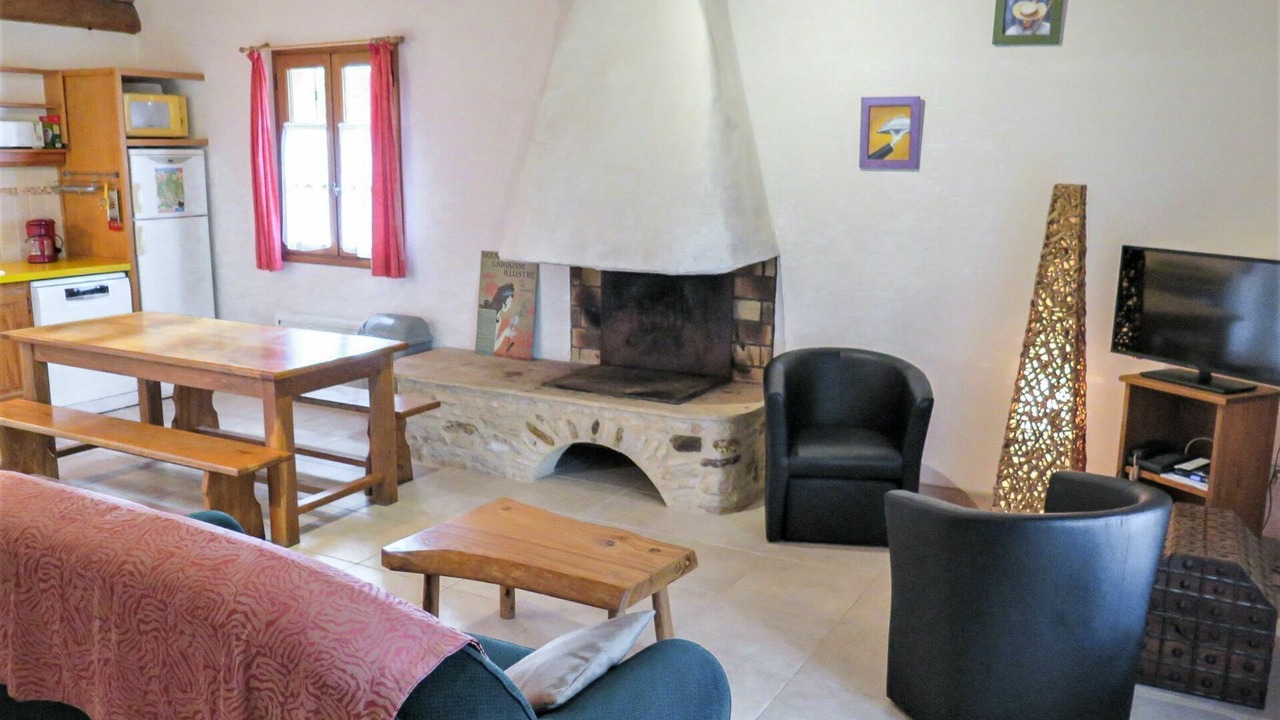 Photo of Bedroom in Blanquefort-sur-Briolance