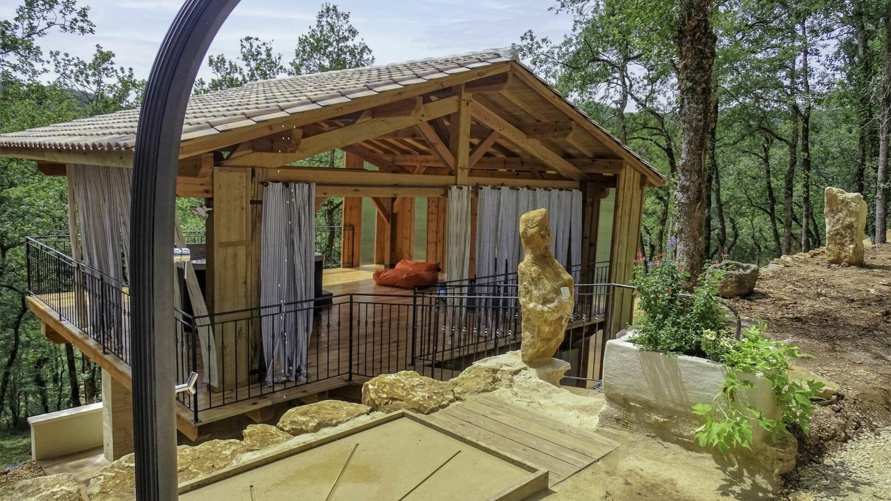 Photo of Outdoor in Blanquefort-sur-Briolance