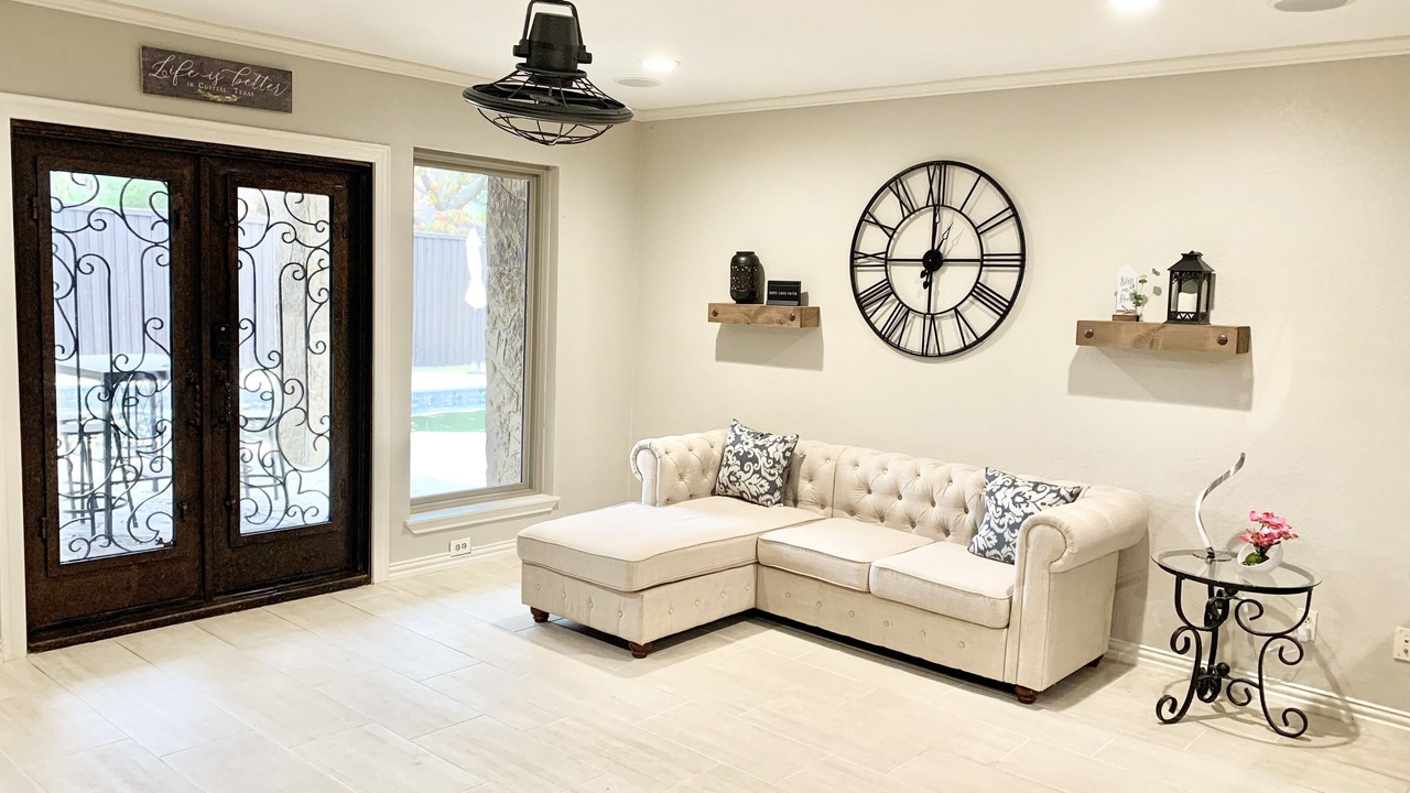 Photo of Livingroom in Coppell